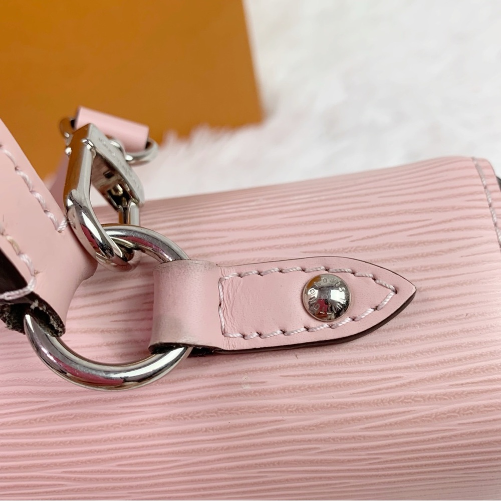 Louis Vuitton Cluny MM Epi Leather Top Handle shoulder Bag Pink Rose Bellarine - Picture 4 of 16